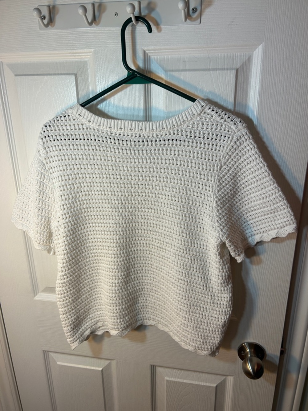 Gap Classic White Crochet Short-Sleeve Top in New White size large - Picture 10 of 10